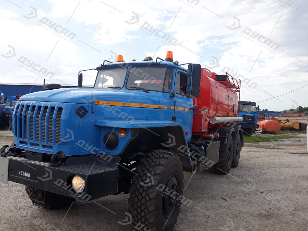 Урал 4320 под капотом